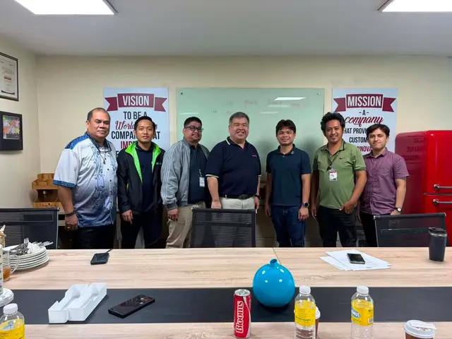 Visit with Trademaster Corporation (photo 1)